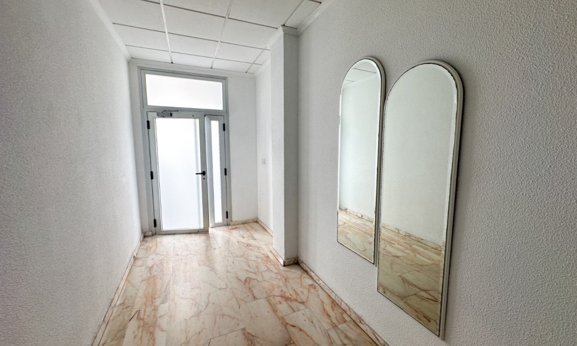 Használt Ingatlanok - Apartman -
Torrevieja - Costa Blanca