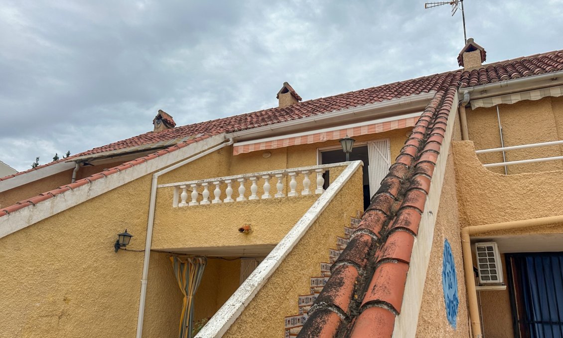 Használt Ingatlanok - Sorház -
Torrevieja - Costa Blanca