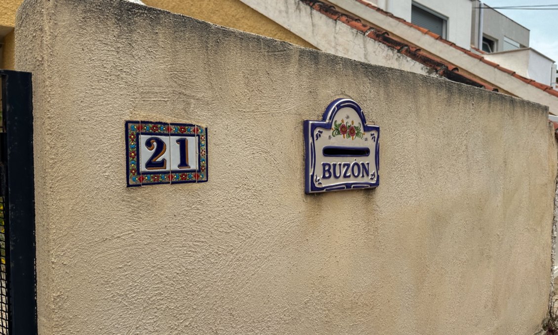 Használt Ingatlanok - Sorház -
Torrevieja - Costa Blanca