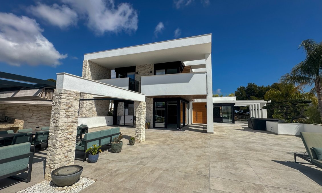 Használt Ingatlanok - Villa -
Orihuela Costa - Costa Blanca