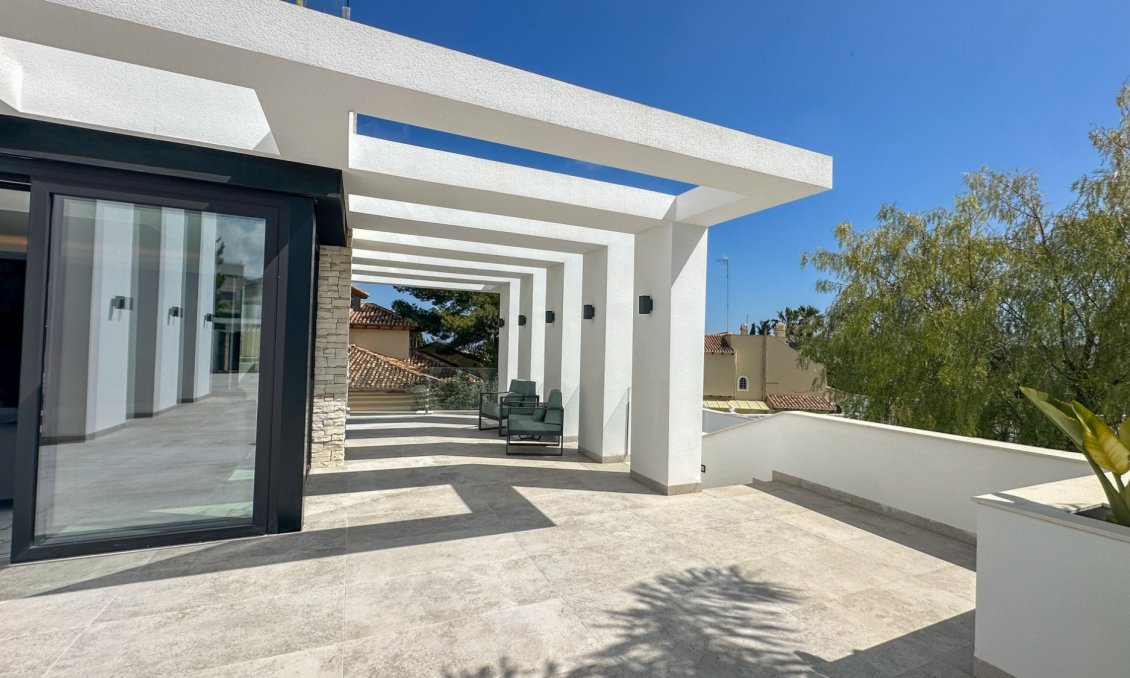 Használt Ingatlanok - Villa -
Orihuela Costa - Costa Blanca