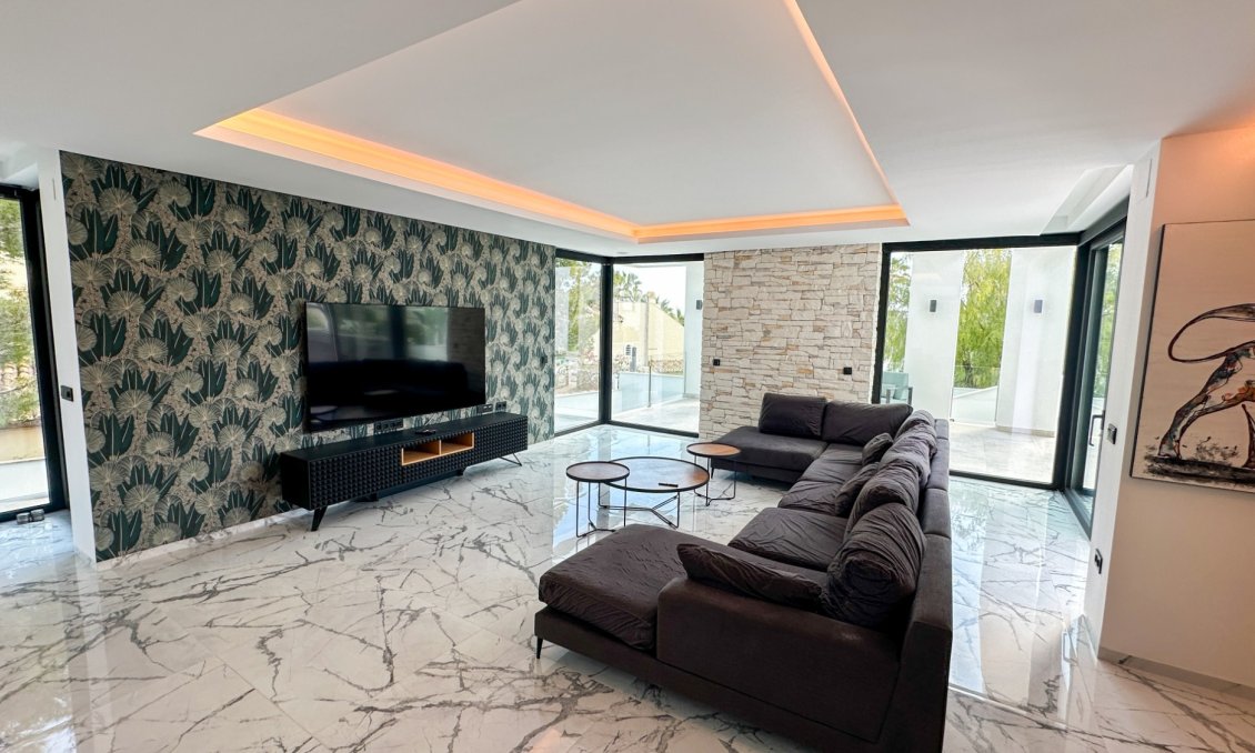 Használt Ingatlanok - Villa -
Orihuela Costa - Costa Blanca