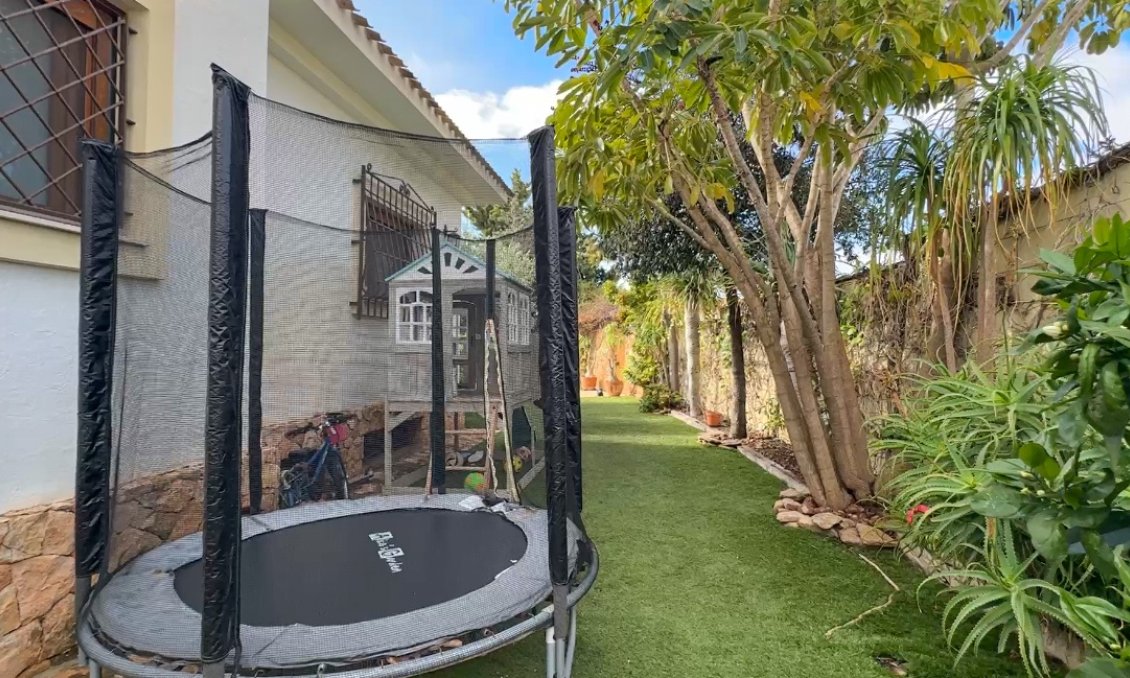 Revânzare - Vilă -
Dehesa de Campoamor - Costa Blanca