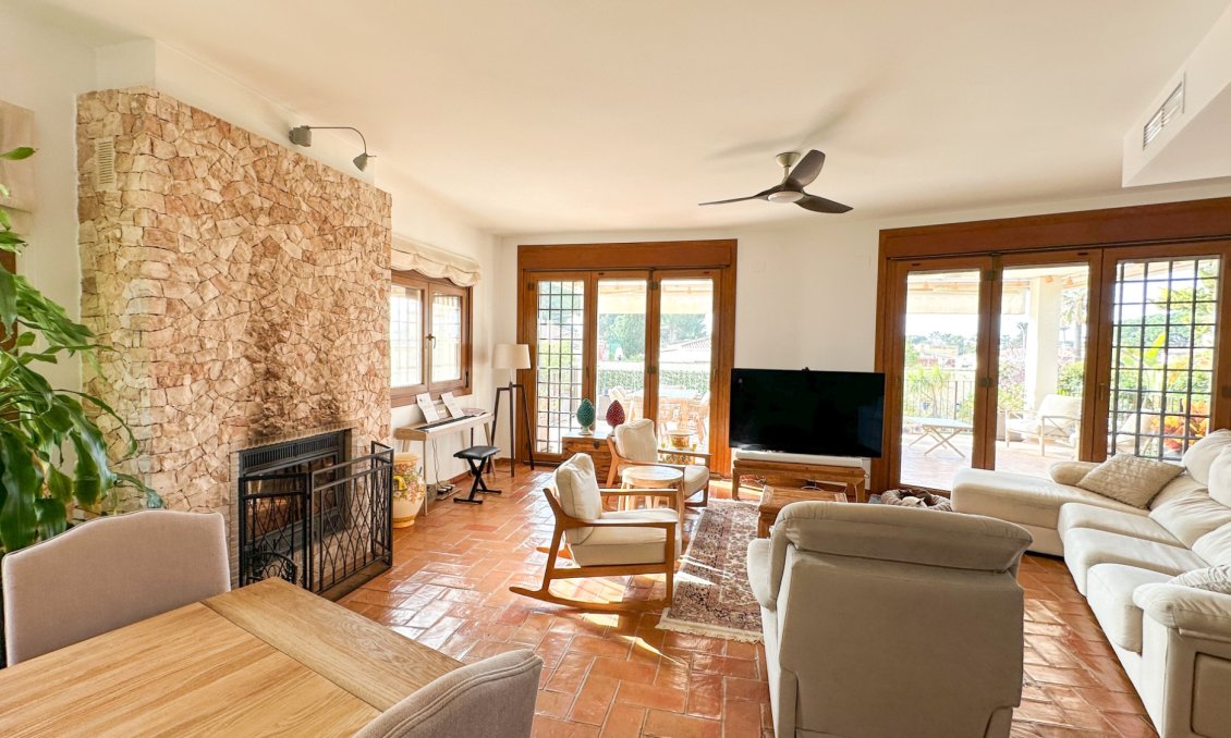 Revânzare - Vilă -
Dehesa de Campoamor - Costa Blanca