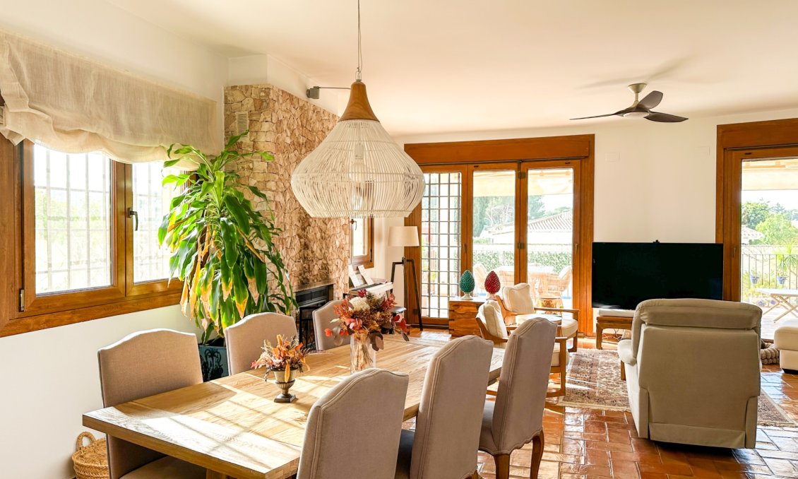 Revânzare - Vilă -
Dehesa de Campoamor - Costa Blanca