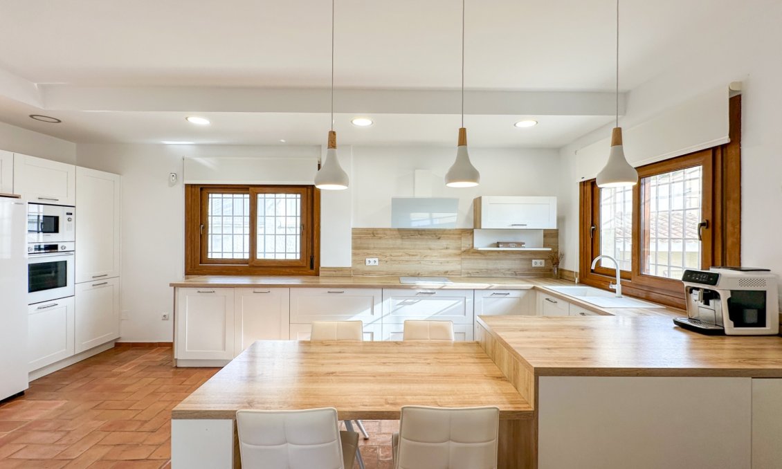 Revânzare - Vilă -
Dehesa de Campoamor - Costa Blanca