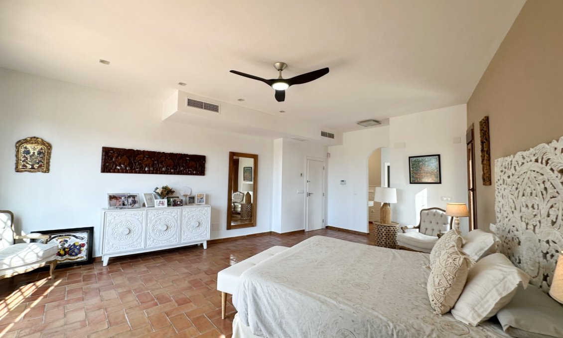 Revânzare - Vilă -
Dehesa de Campoamor - Costa Blanca