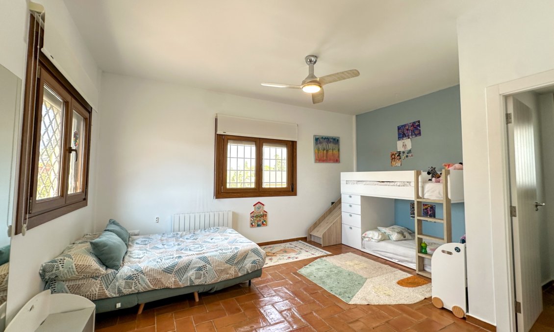 Revânzare - Vilă -
Dehesa de Campoamor - Costa Blanca