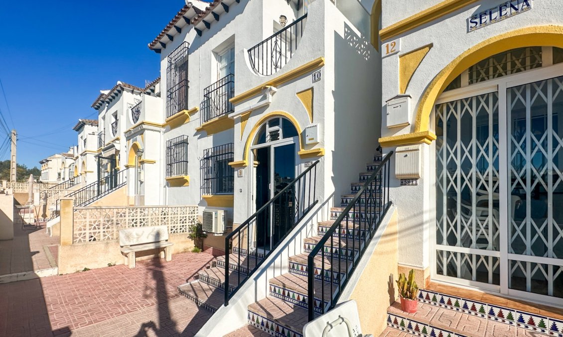 Használt Ingatlanok - Apartman -
Villamartin - Costa Blanca