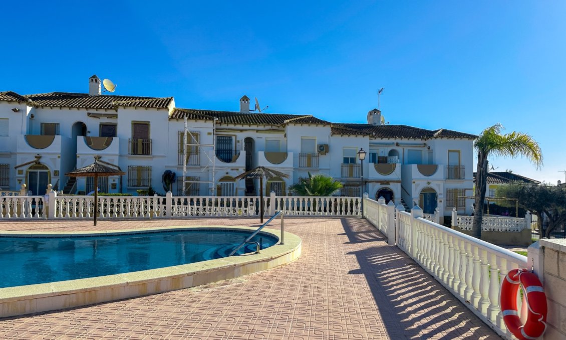 Használt Ingatlanok - Apartman -
Villamartin - Costa Blanca