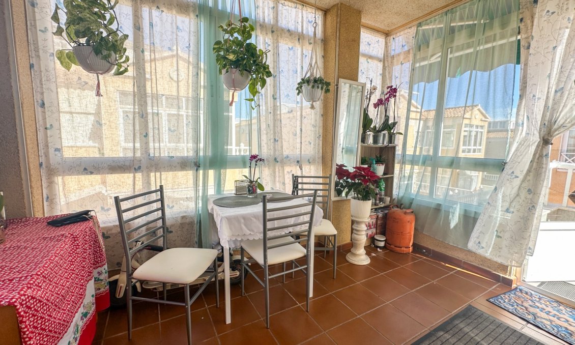 Használt Ingatlanok - Apartman -
Torrevieja - Costa Blanca