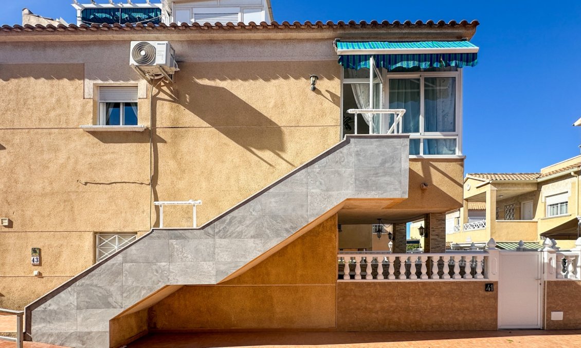 Használt Ingatlanok - Apartman -
Torrevieja - Costa Blanca