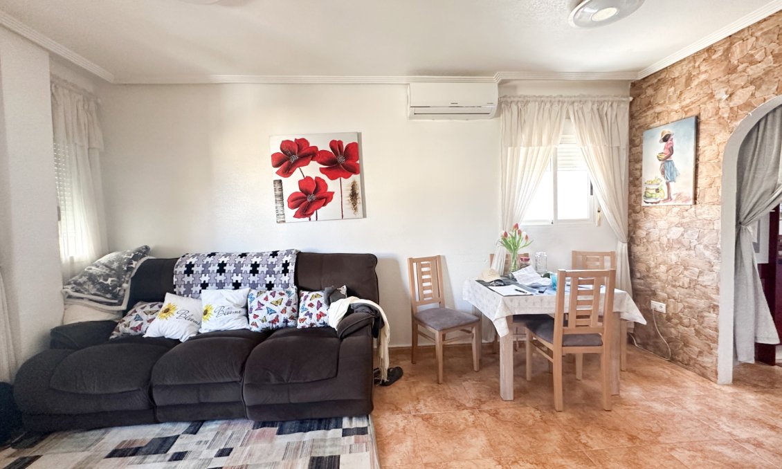 Használt Ingatlanok - Apartman -
Torrevieja - Costa Blanca