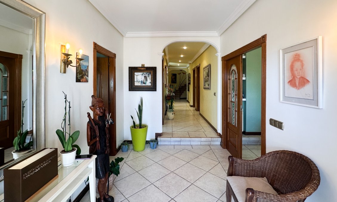 Használt Ingatlanok - Villa -
La Mata - Costa Blanca