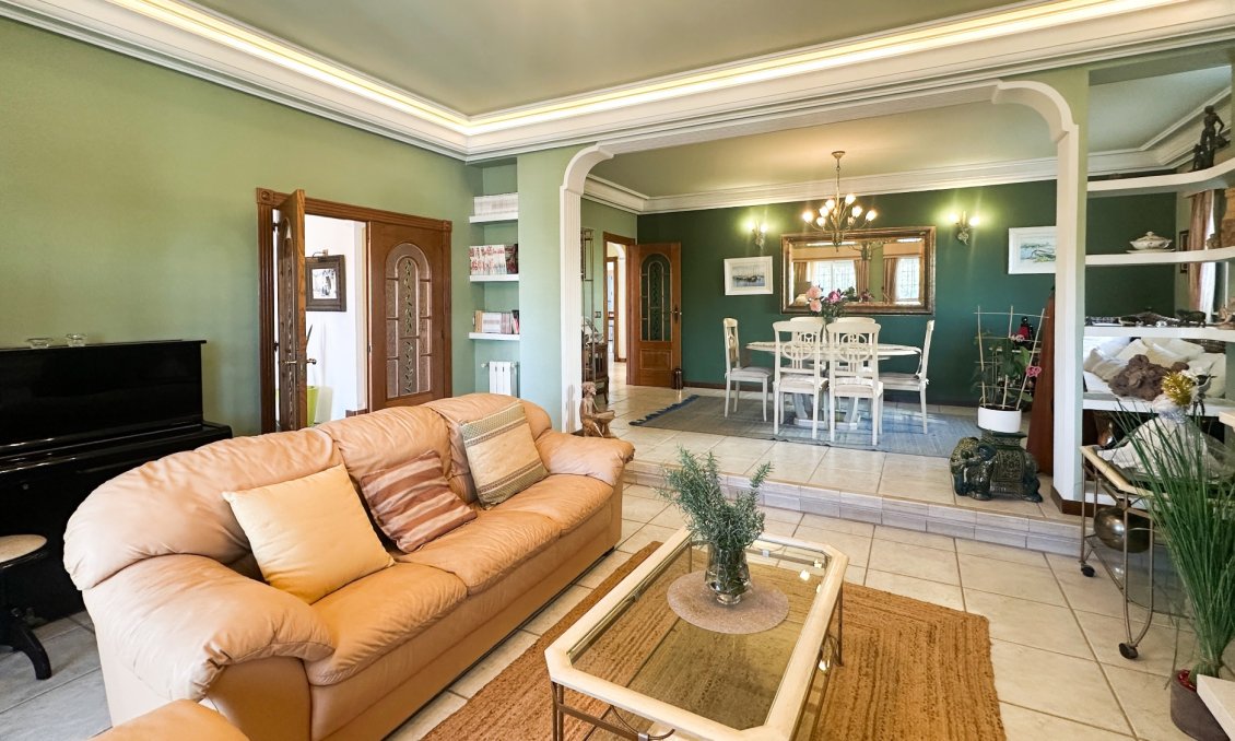 Használt Ingatlanok - Villa -
La Mata - Costa Blanca