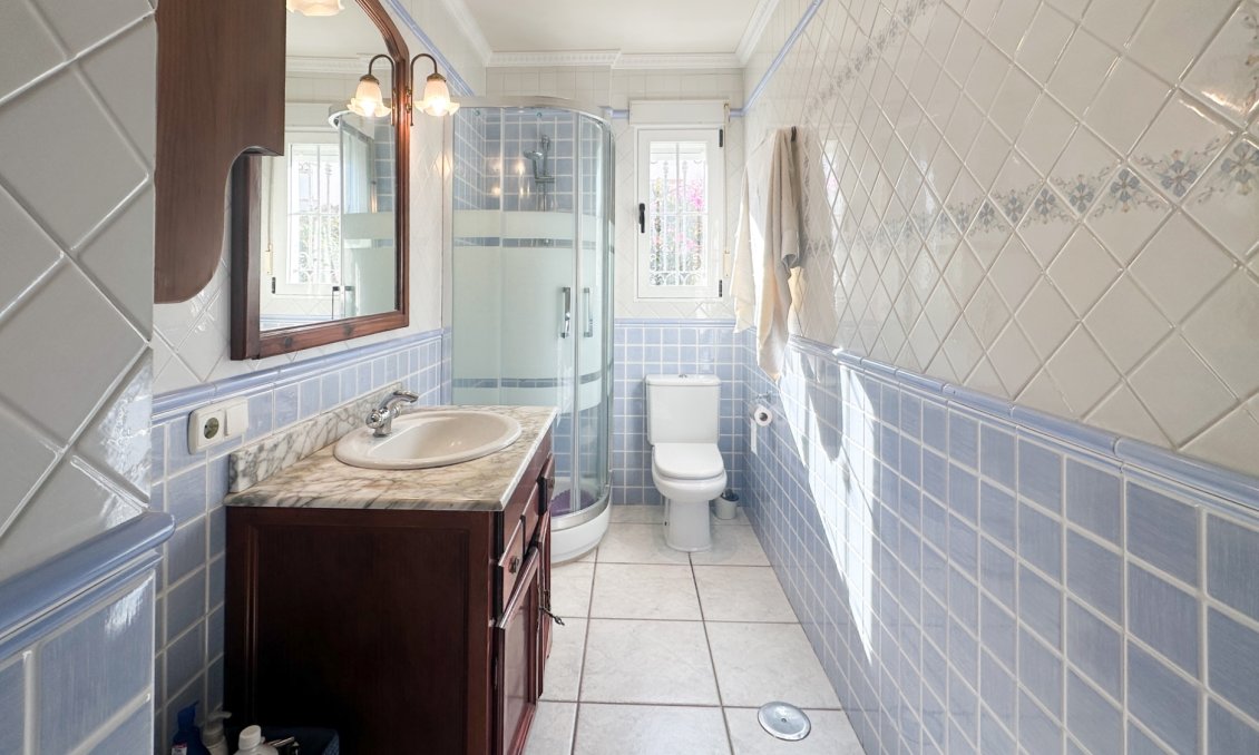 Használt Ingatlanok - Villa -
La Mata - Costa Blanca