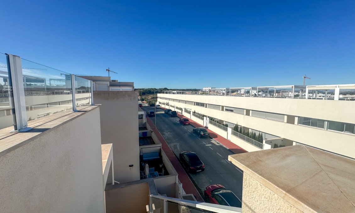 Használt Ingatlanok - Apartman -
Torrevieja - Costa Blanca
