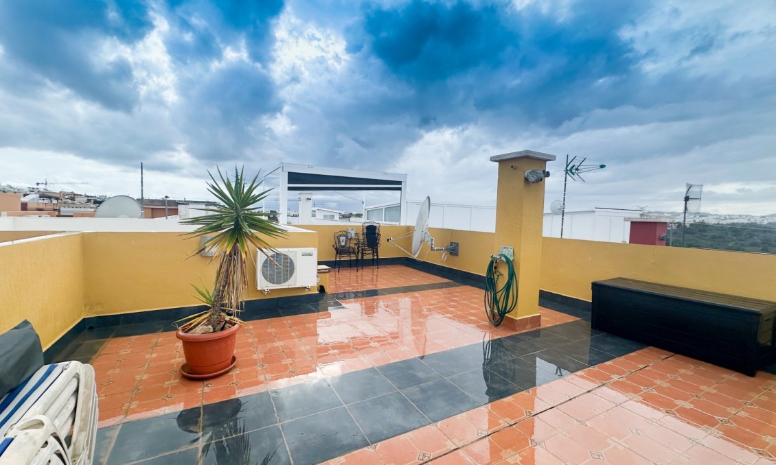 Használt Ingatlanok - Apartman -
Orihuela Costa - Costa Blanca