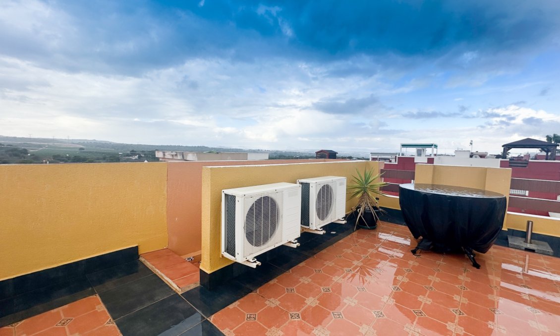 Használt Ingatlanok - Apartman -
Orihuela Costa - Costa Blanca