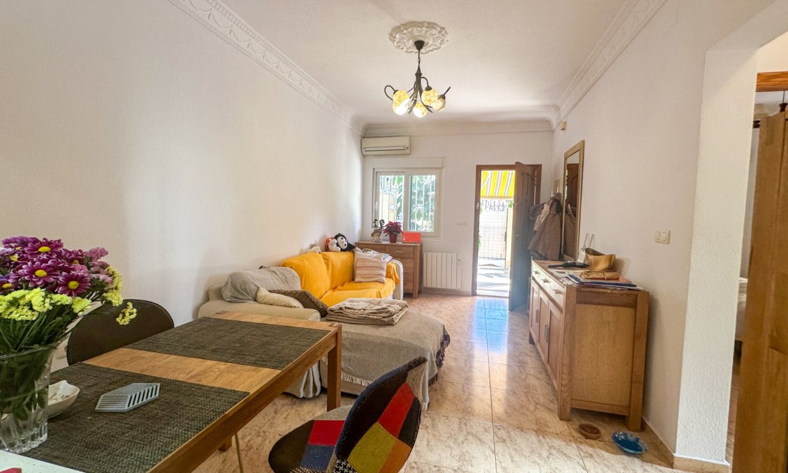 Wiederverkauf - Town House -
Torrevieja - Costa Blanca