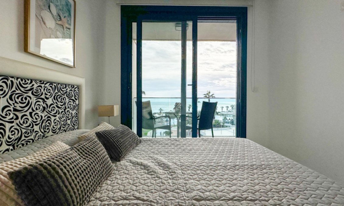 Wiederverkauf - Wohnung -
Torrevieja - Costa Blanca