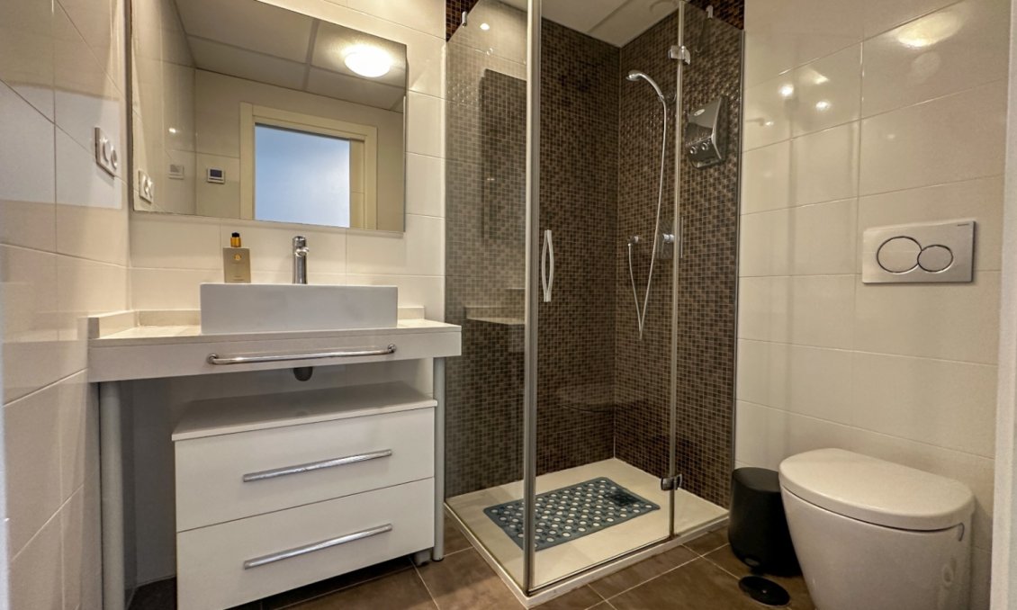 Wiederverkauf - Wohnung -
Torrevieja - Costa Blanca