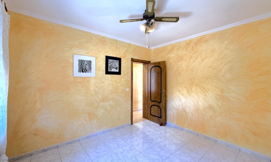 Segunda mano - Villa -
Pilar de la Horadada - Costa Blanca