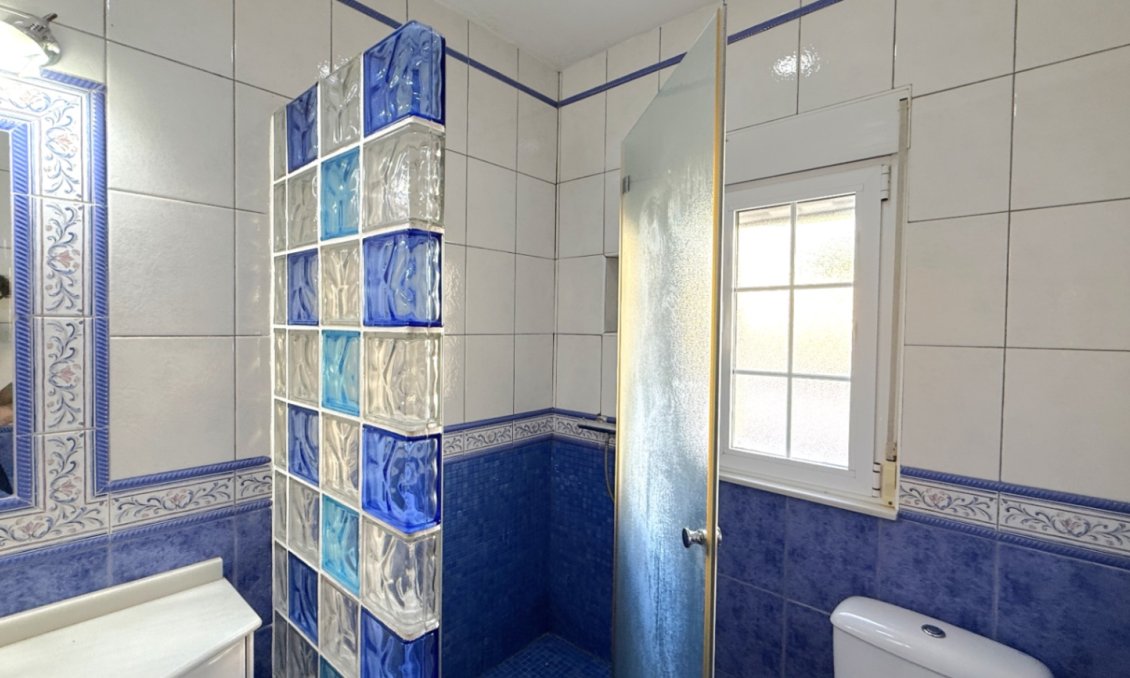 Segunda mano - Villa -
Pilar de la Horadada - Costa Blanca