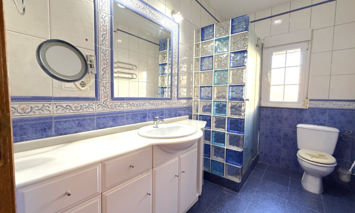 Segunda mano - Villa -
Pilar de la Horadada - Costa Blanca