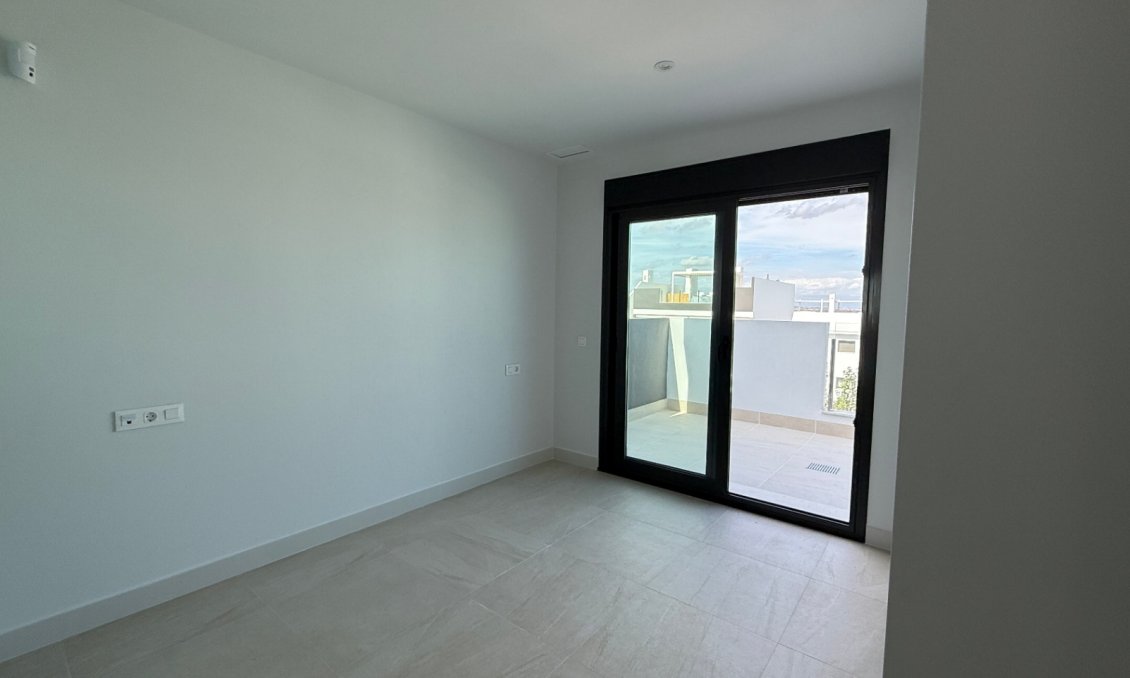 Wiederverkauf - Wohnung -
Torrevieja - Costa Blanca