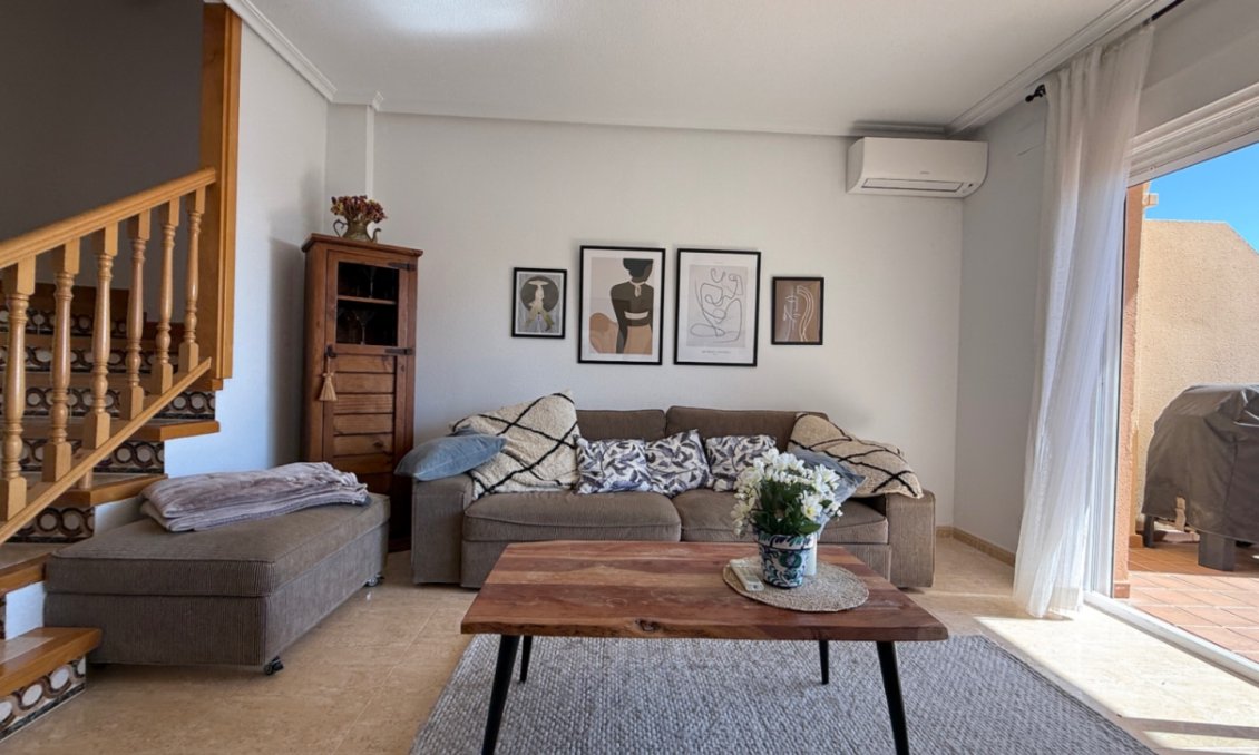 Használt Ingatlanok - Kétszintes lakás -
Orihuela - Inland