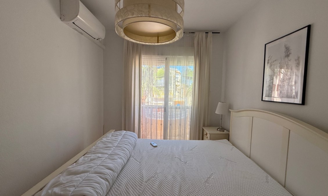 Használt Ingatlanok - Kétszintes lakás -
Orihuela - Inland