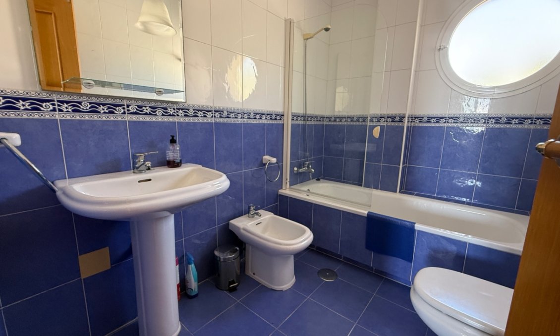 Használt Ingatlanok - Kétszintes lakás -
Orihuela - Inland