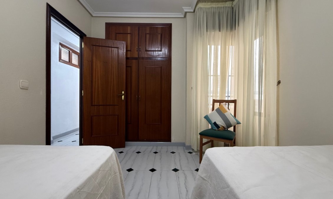 Wiederverkauf - Wohnung -
Torrevieja - Costa Blanca