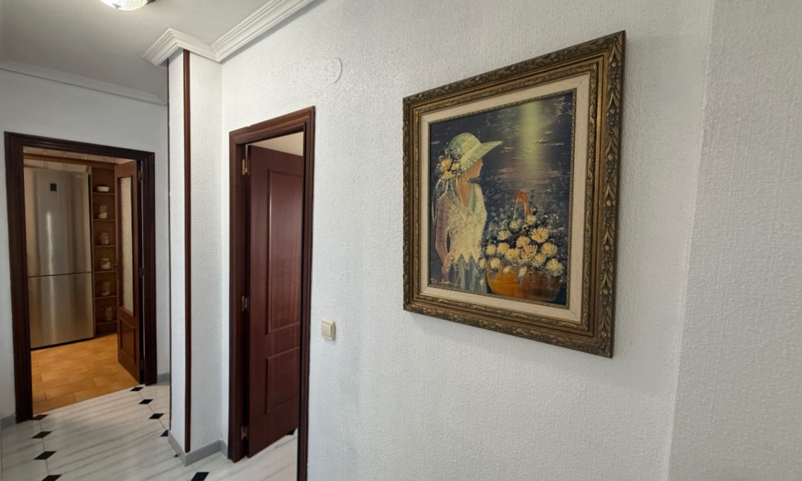 Wiederverkauf - Wohnung -
Torrevieja - Costa Blanca