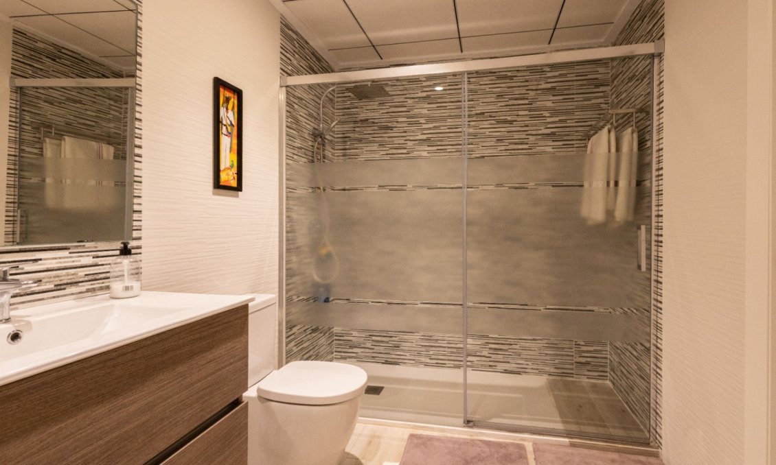 Használt Ingatlanok - Villa -
Orihuela - Inland