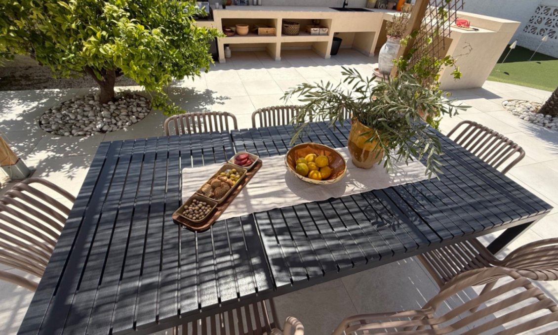 Használt Ingatlanok - Villa -
Torrevieja - Costa Blanca