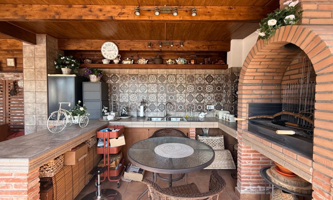 Használt Ingatlanok - Villa -
Torrevieja - Costa Blanca