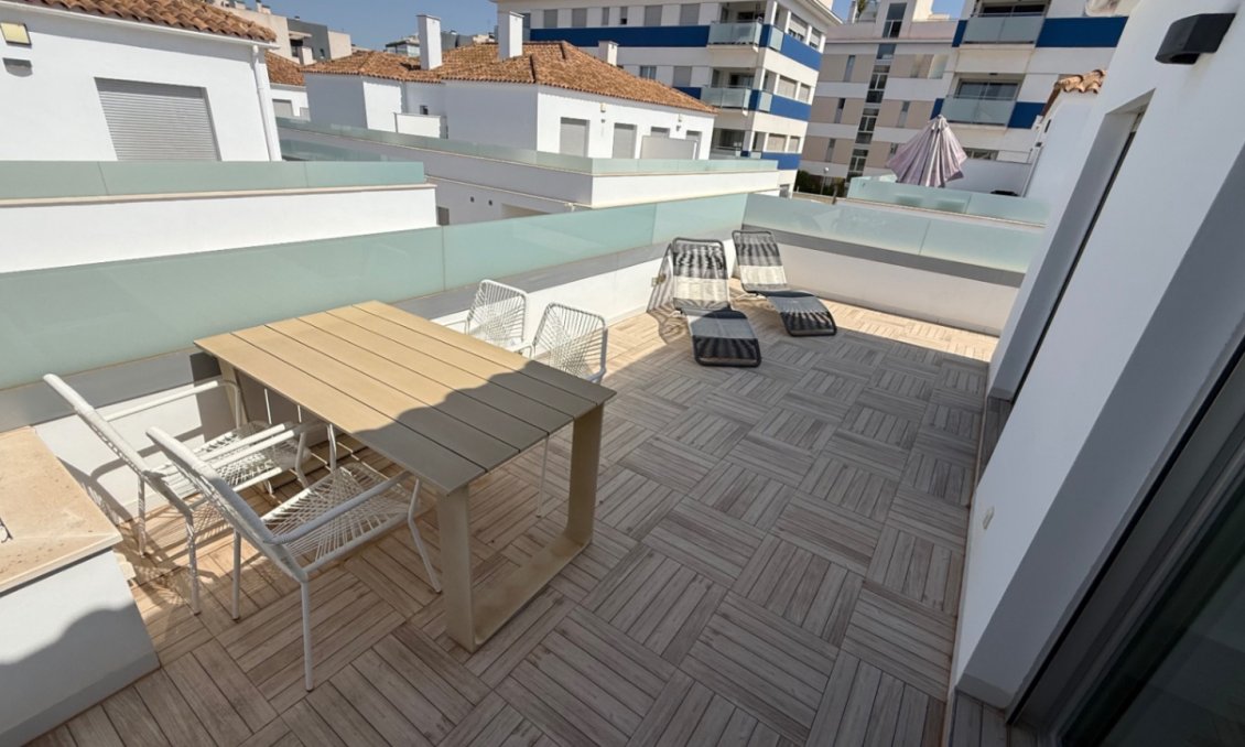 Használt Ingatlanok - Sorház -
Orihuela - Inland