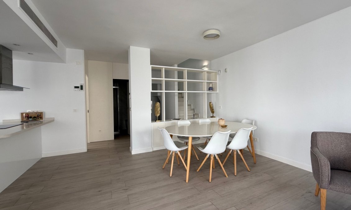 Használt Ingatlanok - Sorház -
Orihuela - Inland