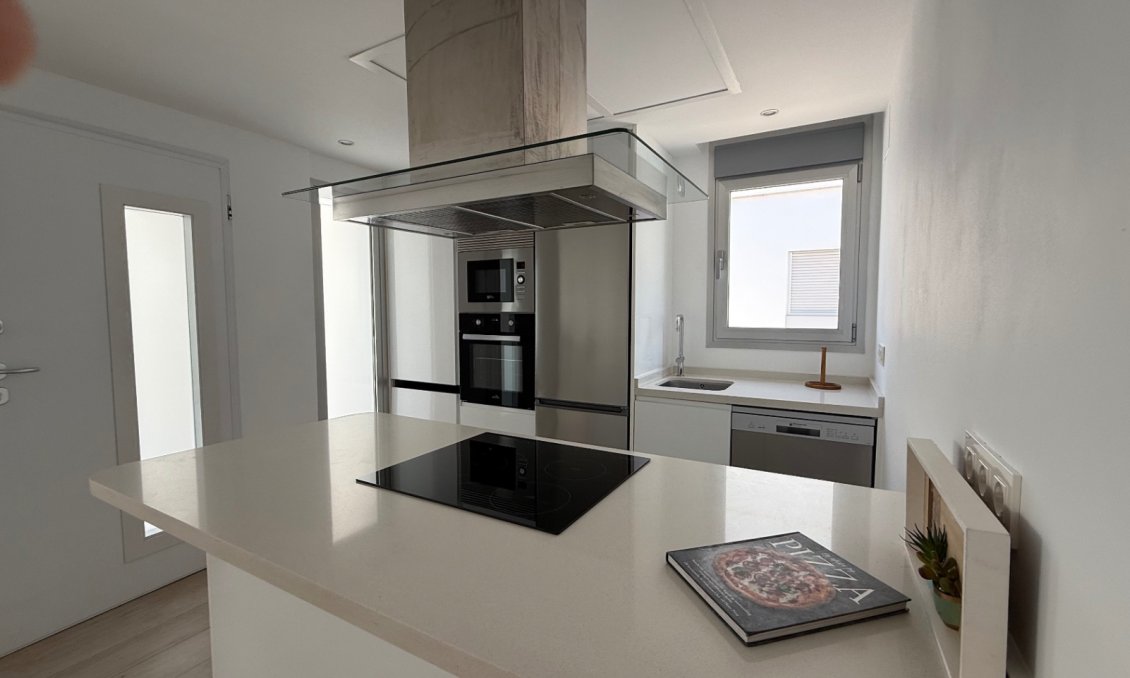 Használt Ingatlanok - Sorház -
Orihuela - Inland