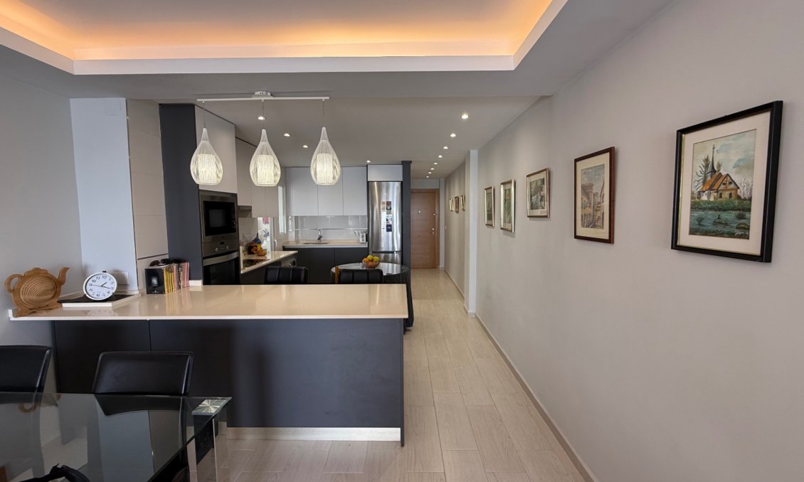 Használt Ingatlanok - Apartman -
Torrevieja - Costa Blanca