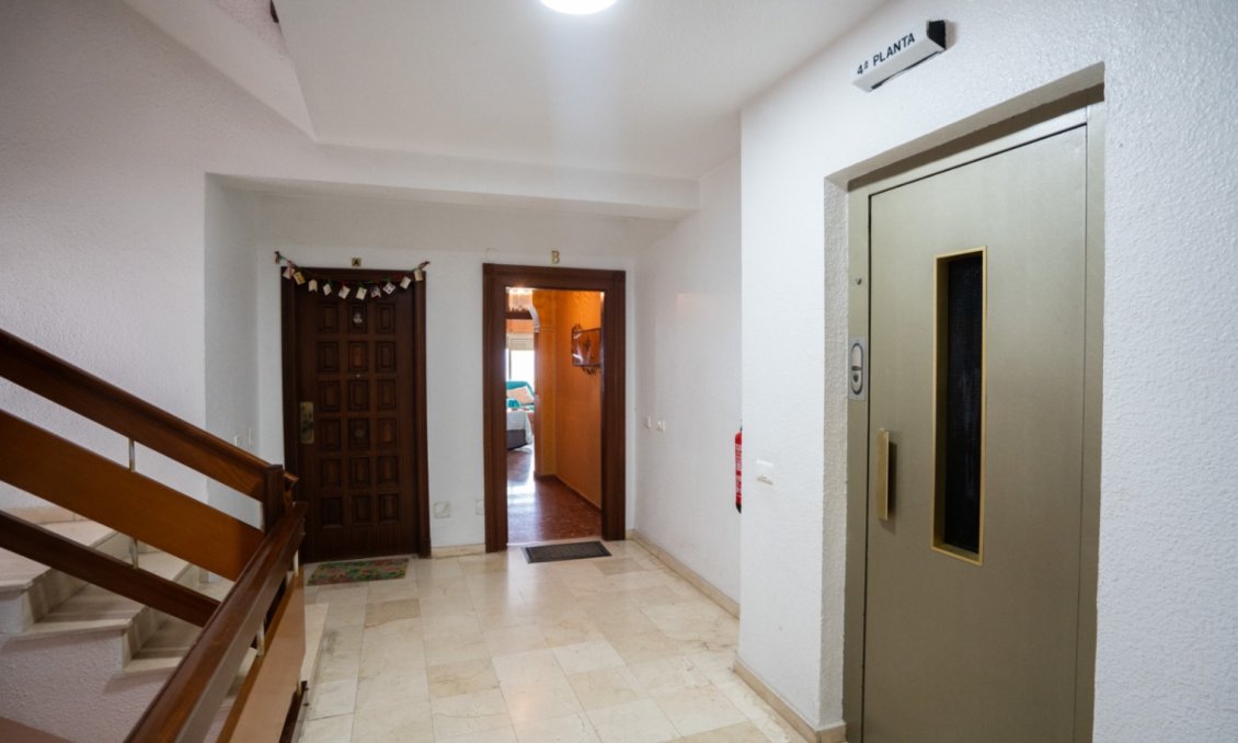 Használt Ingatlanok - Apartman -
Torrevieja - Costa Blanca