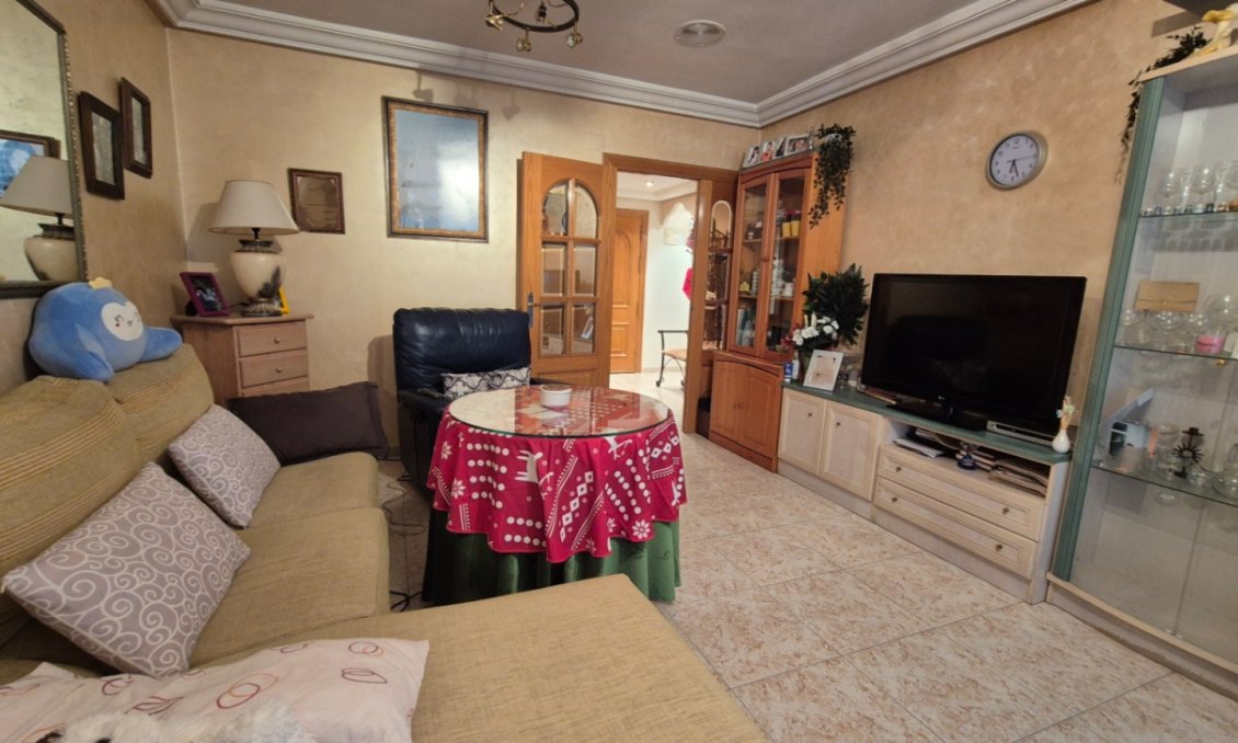Használt Ingatlanok - Apartman -
Torrevieja - Costa Blanca