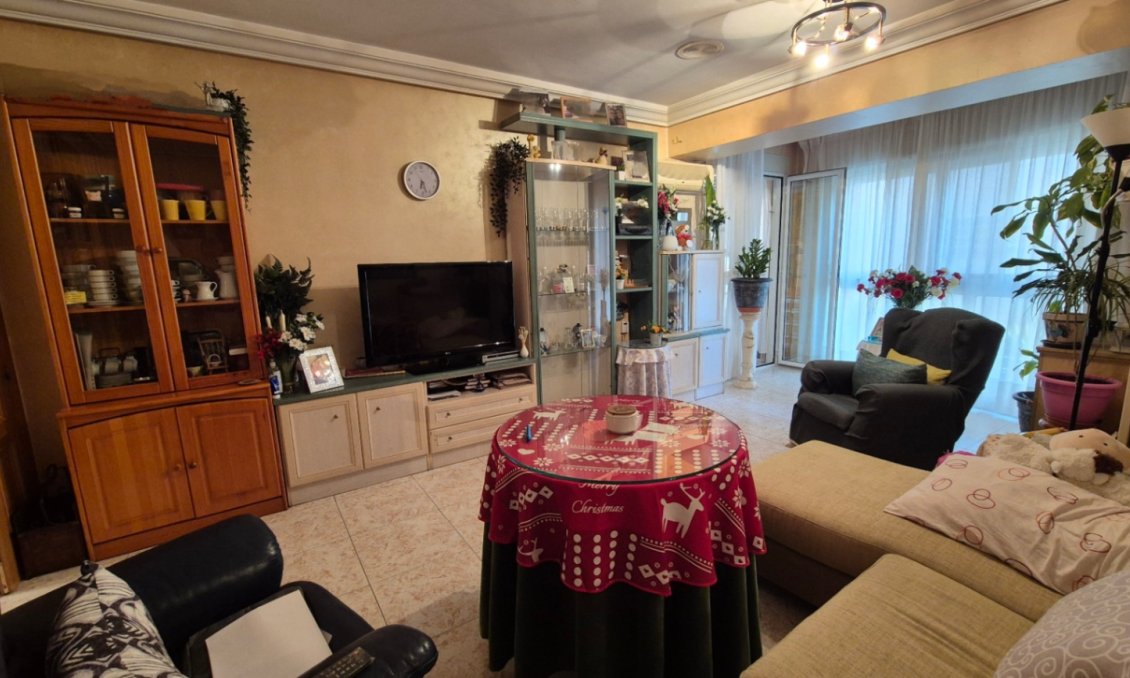 Használt Ingatlanok - Apartman -
Torrevieja - Costa Blanca