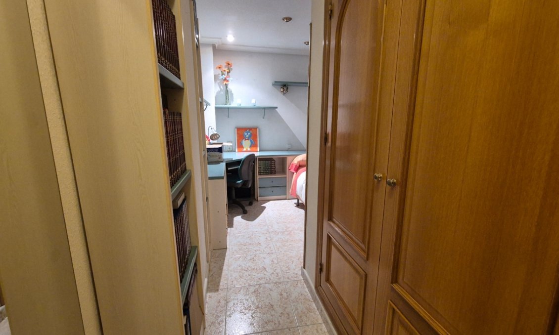 Használt Ingatlanok - Apartman -
Torrevieja - Costa Blanca