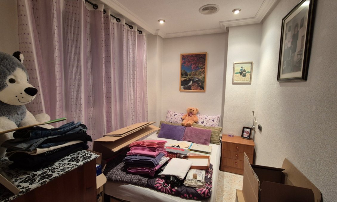 Használt Ingatlanok - Apartman -
Torrevieja - Costa Blanca