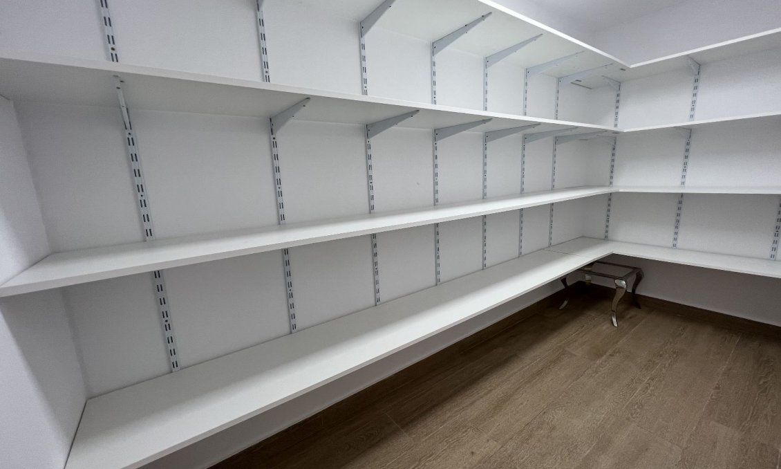 Használt Ingatlanok - Villa -
San Miguel de Salinas - Inland