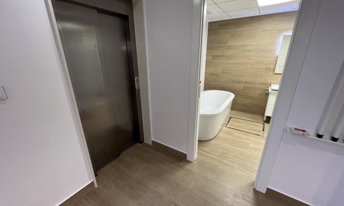 Használt Ingatlanok - Villa -
San Miguel de Salinas - Inland