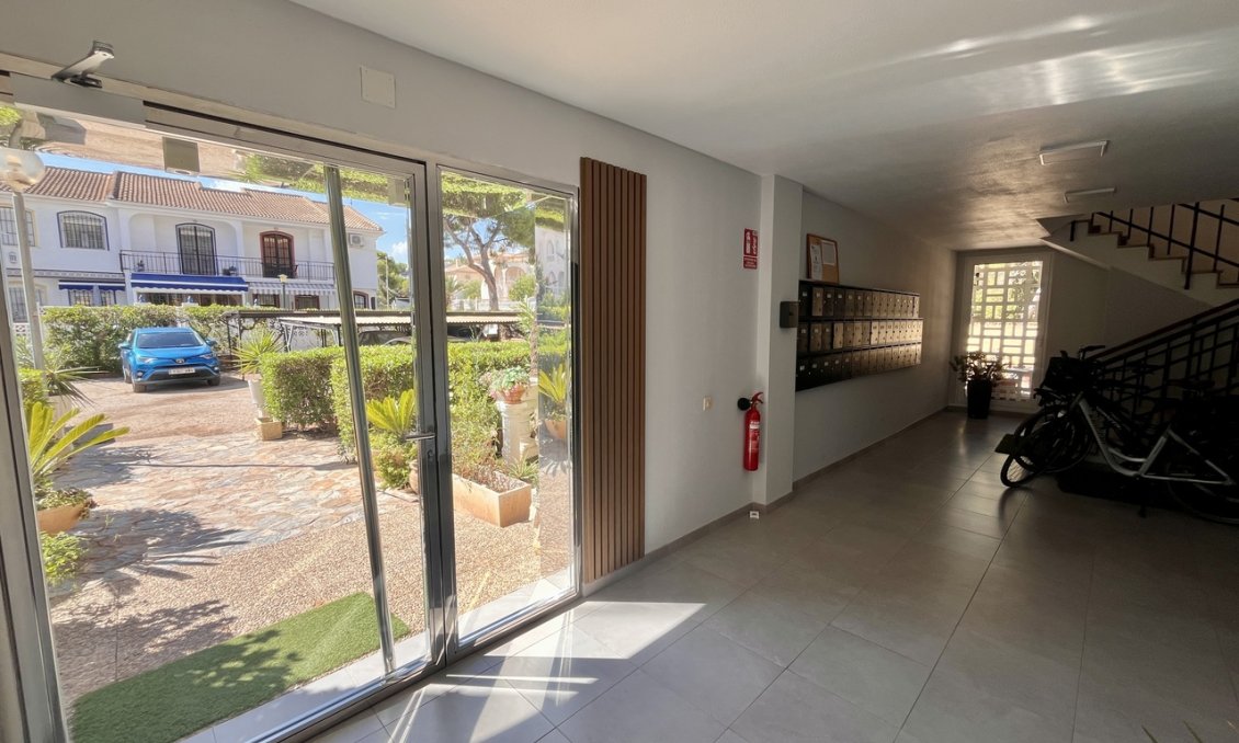 Segunda mano - Apartamento -
La Zenia - Costa Blanca